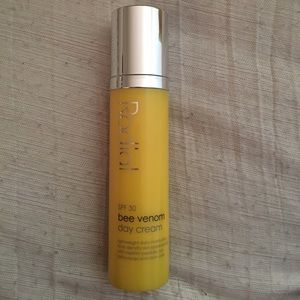 Rodial bee venom day cream